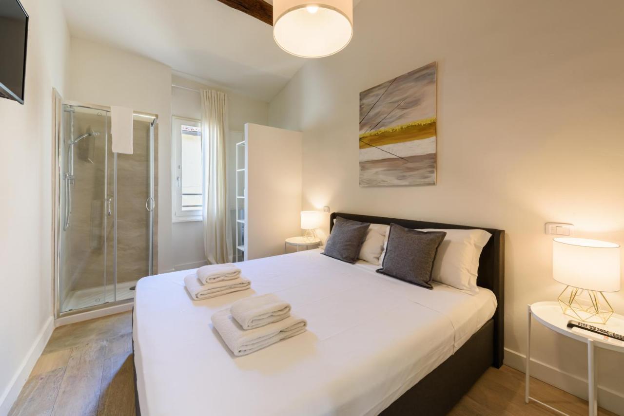 Novella Contemporary Apartment By Mmega Floransa Dış mekan fotoğraf